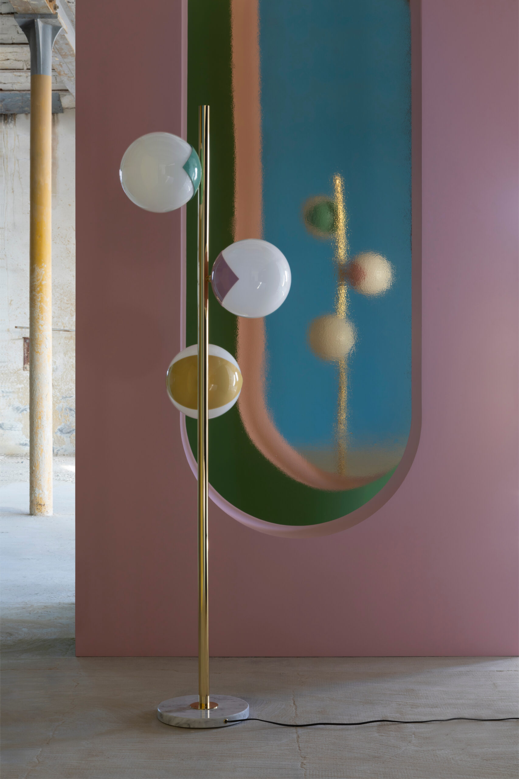 Floor Lamp Pop-Up