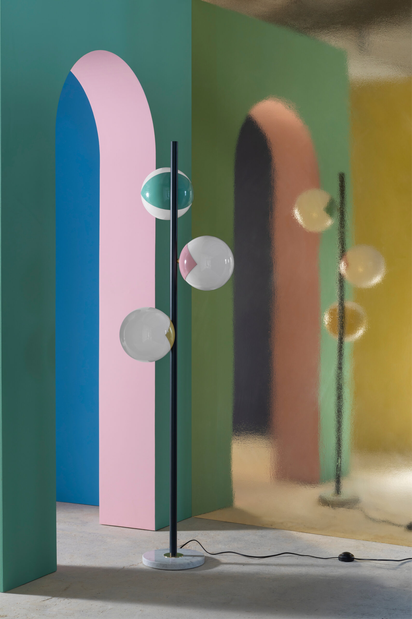 Floor Lamp Pop-Up