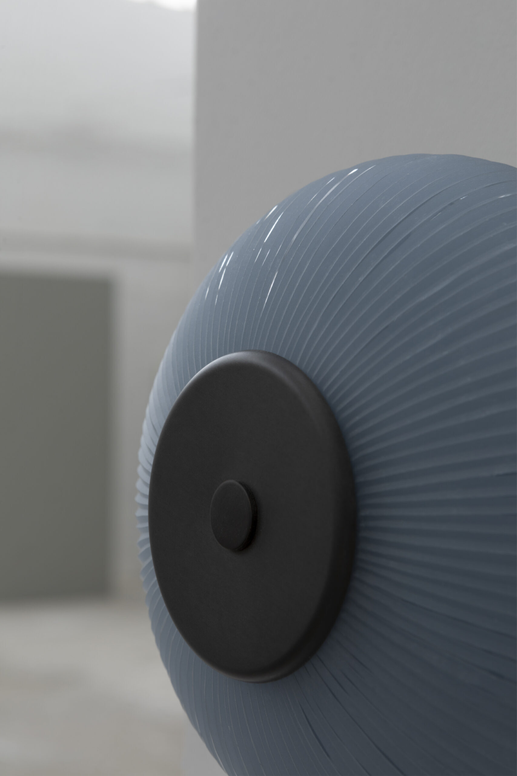 Wall Lamp Candy EyesSculpted mat opal
